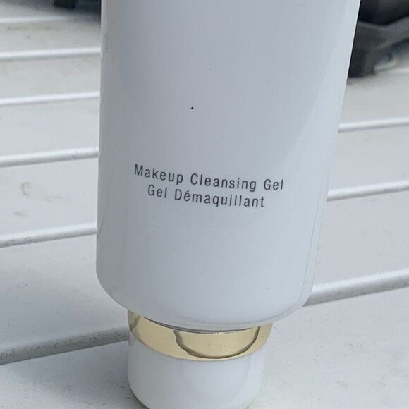 Shiseido Elixir Makeup Cleansing Gel - Picture 3 of 7